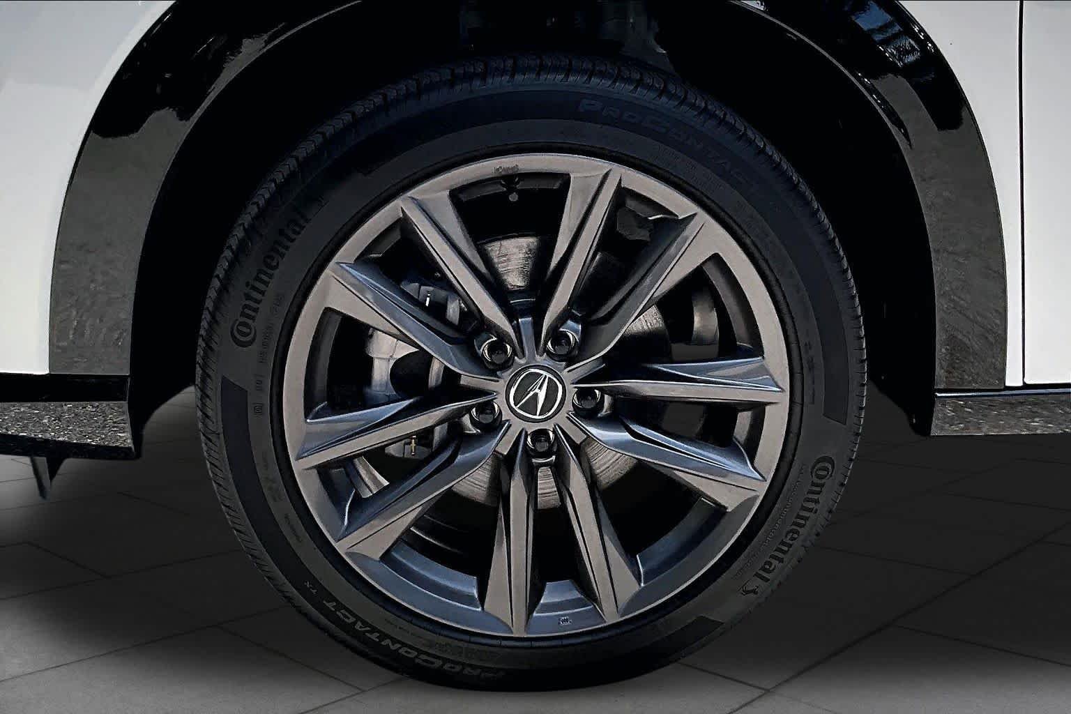 Used 2025 Platinum White Pearl Acura w/A-Spec Package image 10