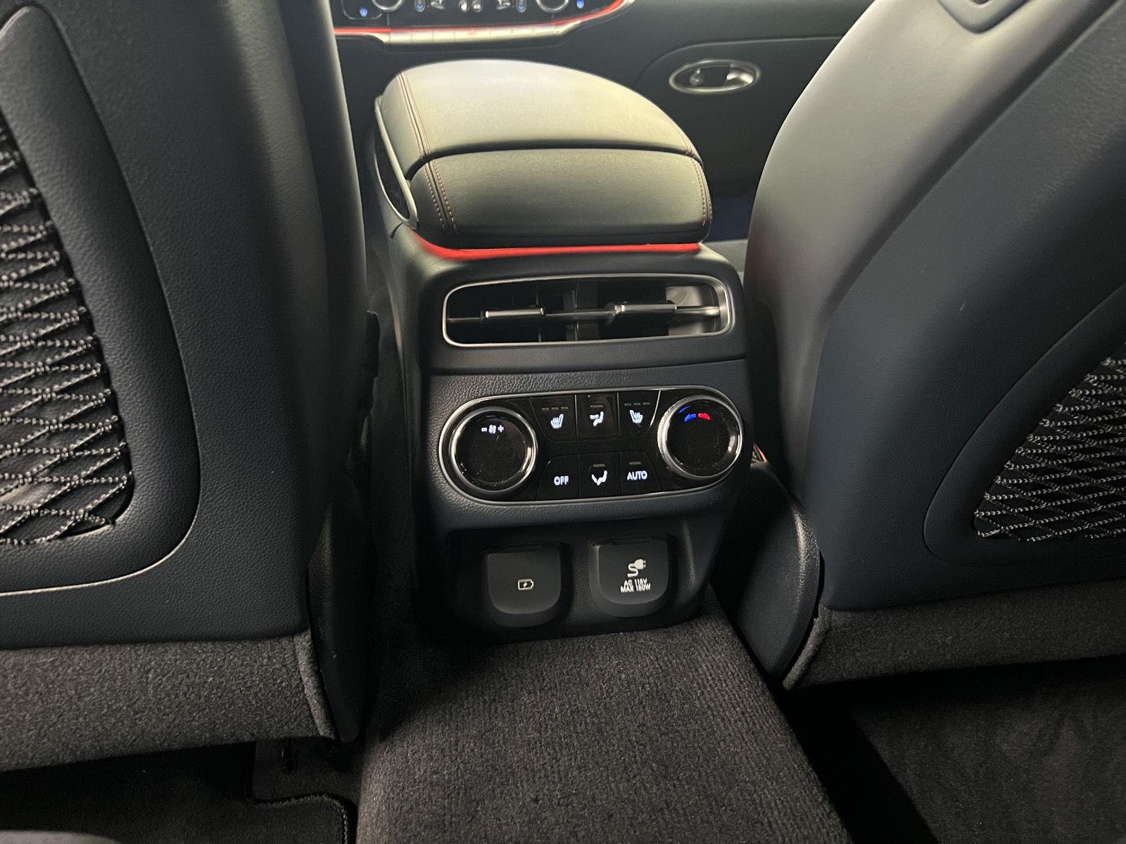 2022 GENESIS GV70 Sport - Photo 27