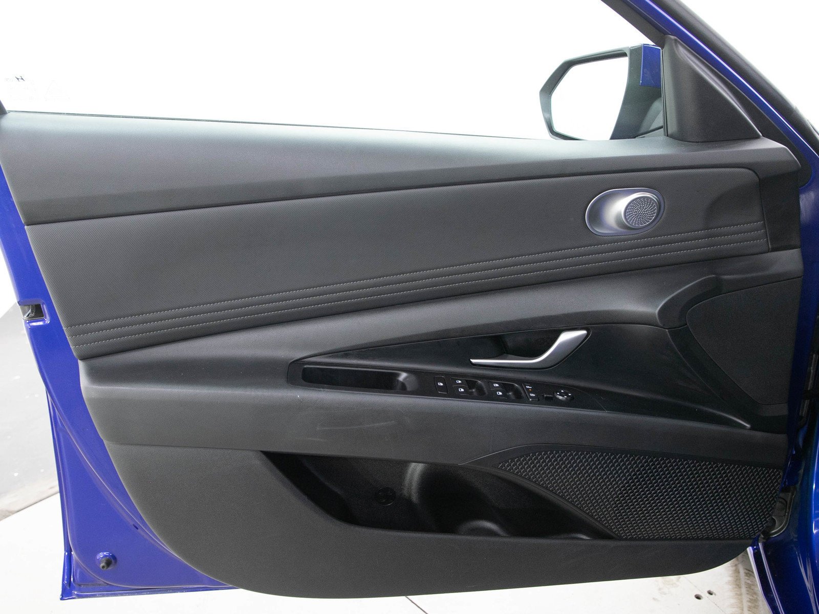Used 2025 Intense Blue Hyundai SEL Convenience IVT image 20