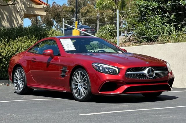 Used 2019  Mercedes-Benz SL 550 image 8