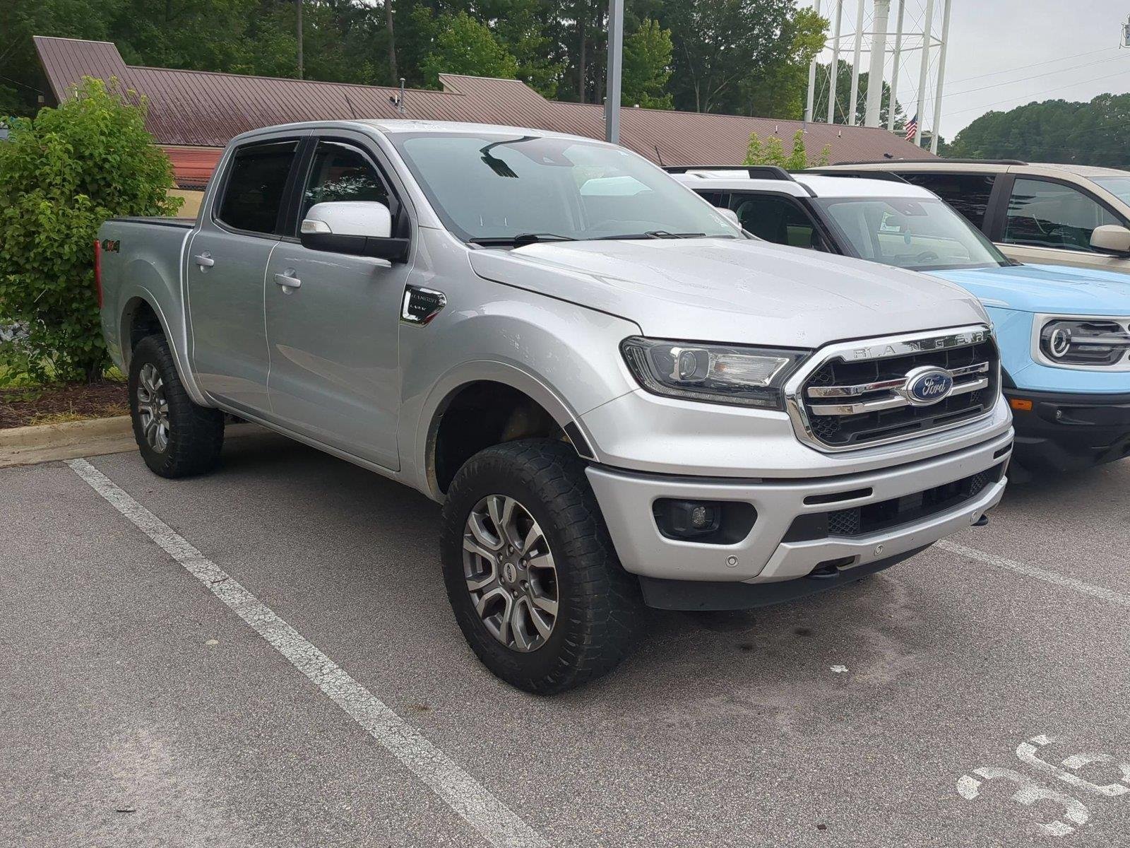 Used 2019 Ingot Silver Ford LARIAT image 3