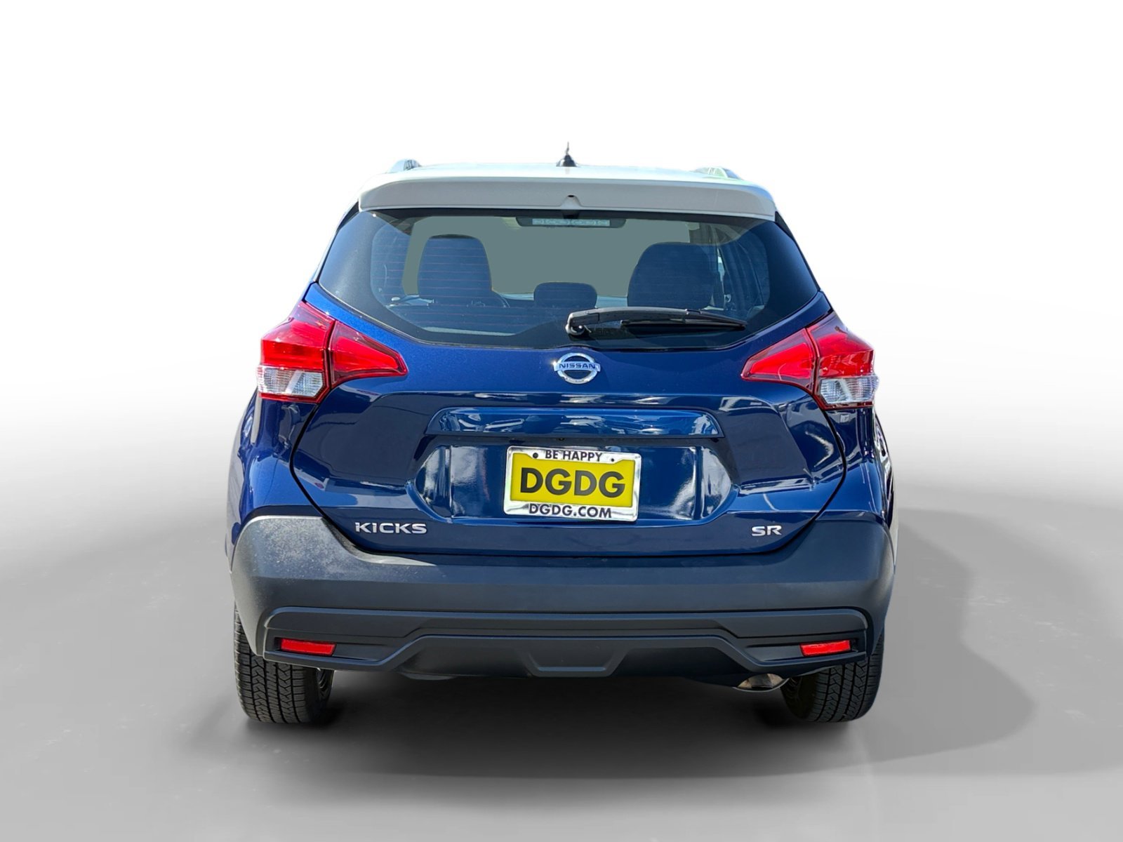 Used 2019 Deep Blue Pearl Nissan SR image 4