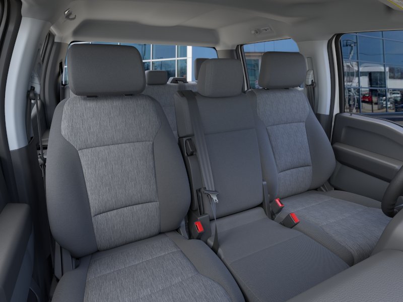 New 2026 Oxford White Ford F-250® XL image 32