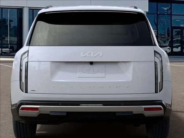 New 2027 White Kia SX image 13