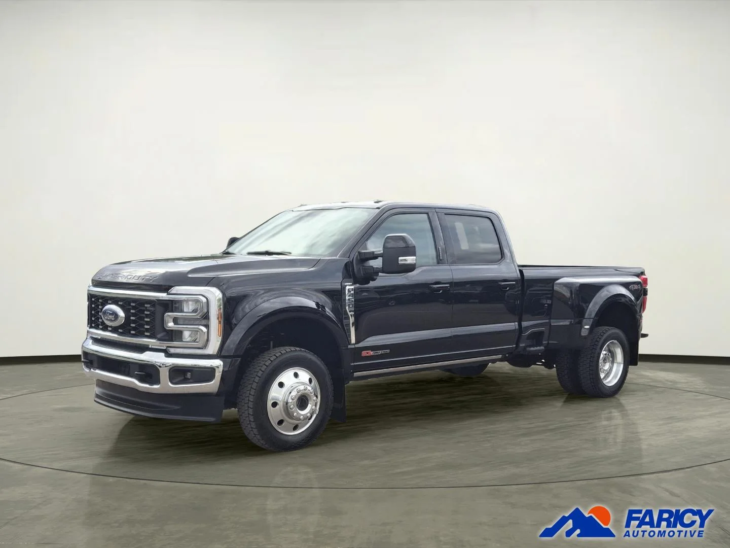 Used 2024 Agate Black Ford LARIAT image 1