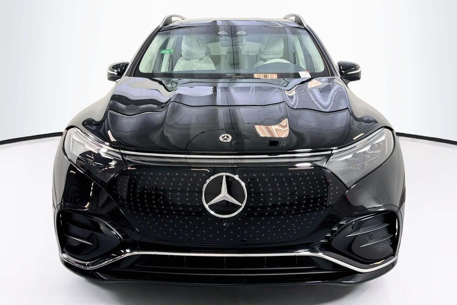 New 2026 Black Mercedes-Benz EQS 400 image 2
