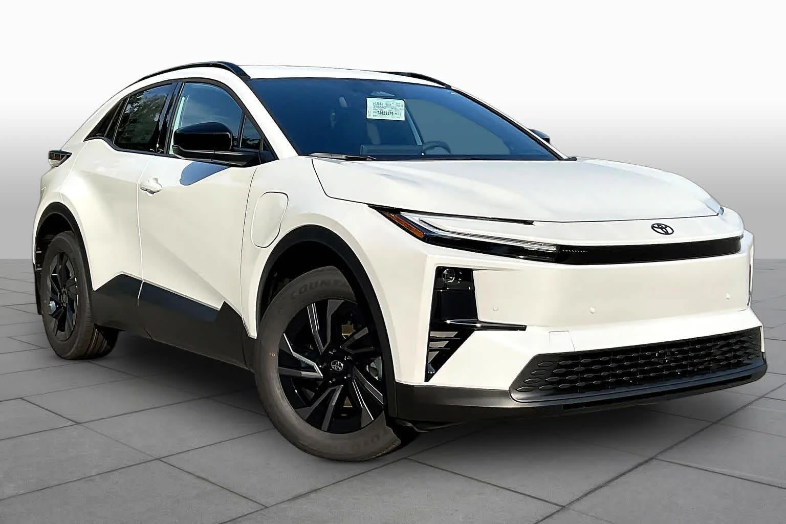New 2026 Wind Chill Pearl Toyota SE image 2
