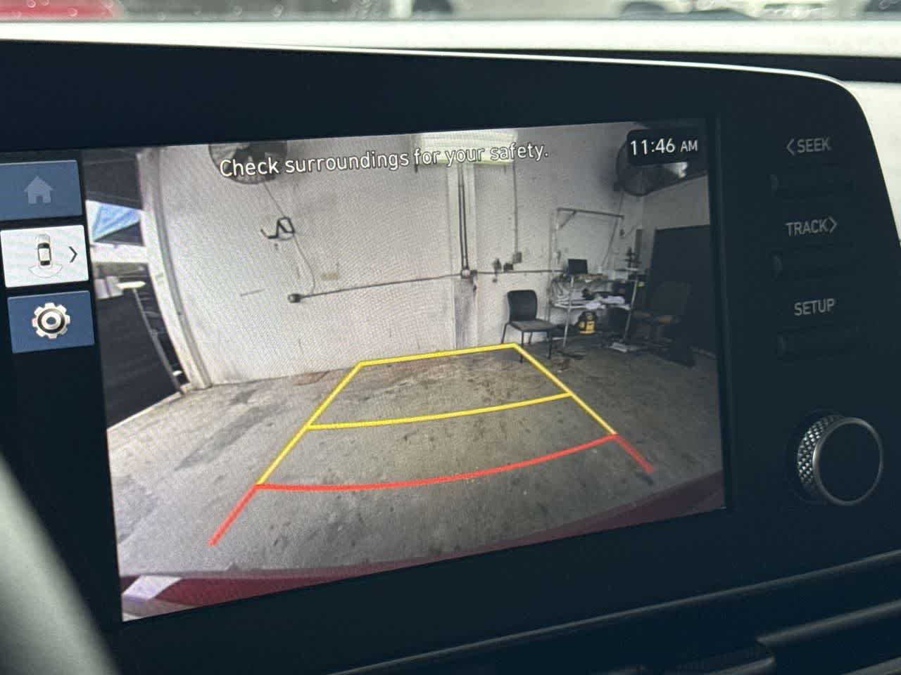 2025 Hyundai Elantra SE - Photo 19
