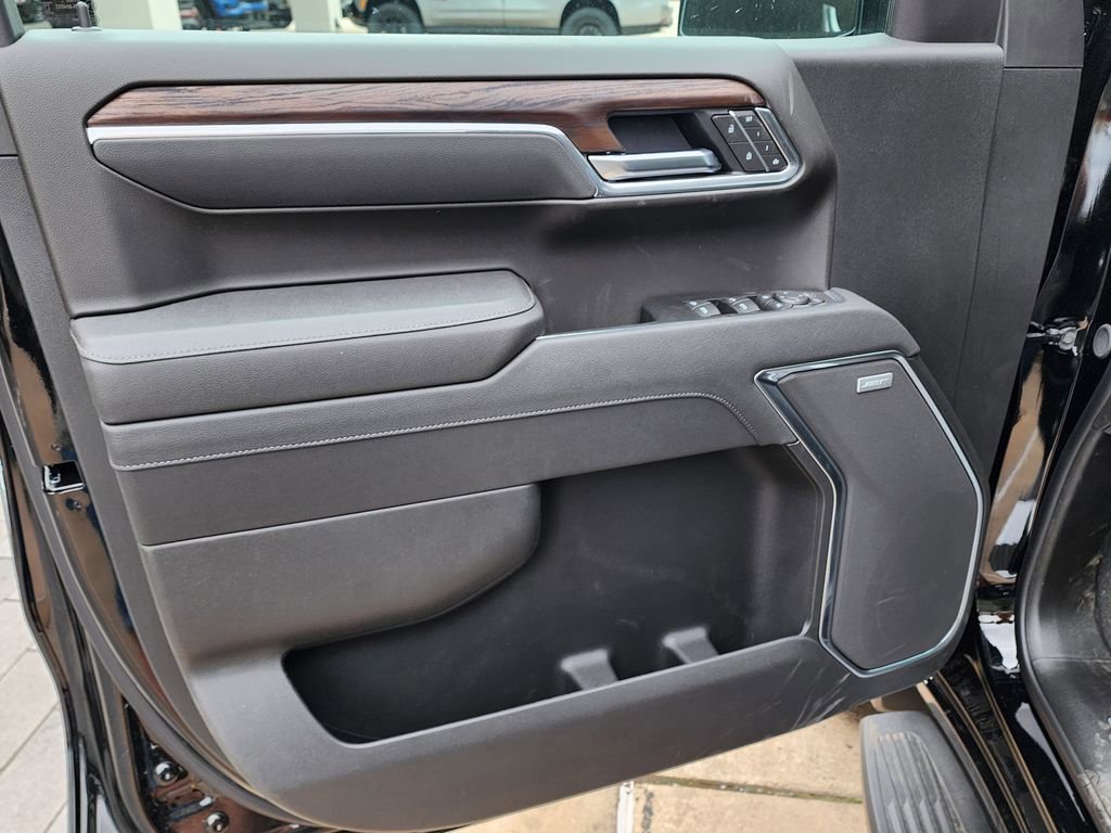 2026 GMC Sierra 1500 SLT - Photo 14