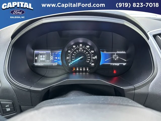 Used 2023 Green Ford SEL image 27