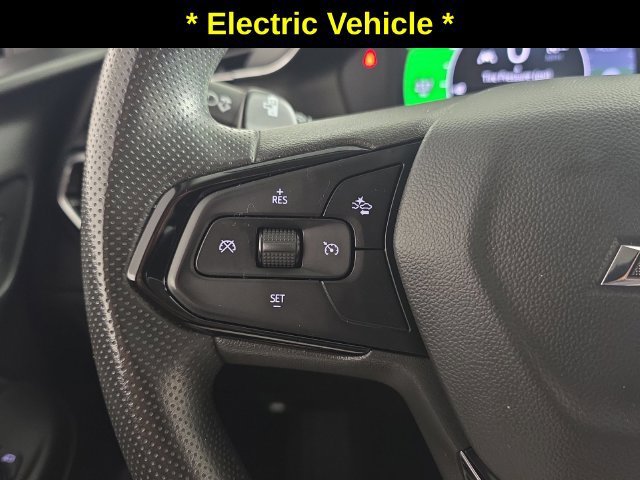 Used 2023 GRAY GHOST METALLIC Chevrolet LT image 15