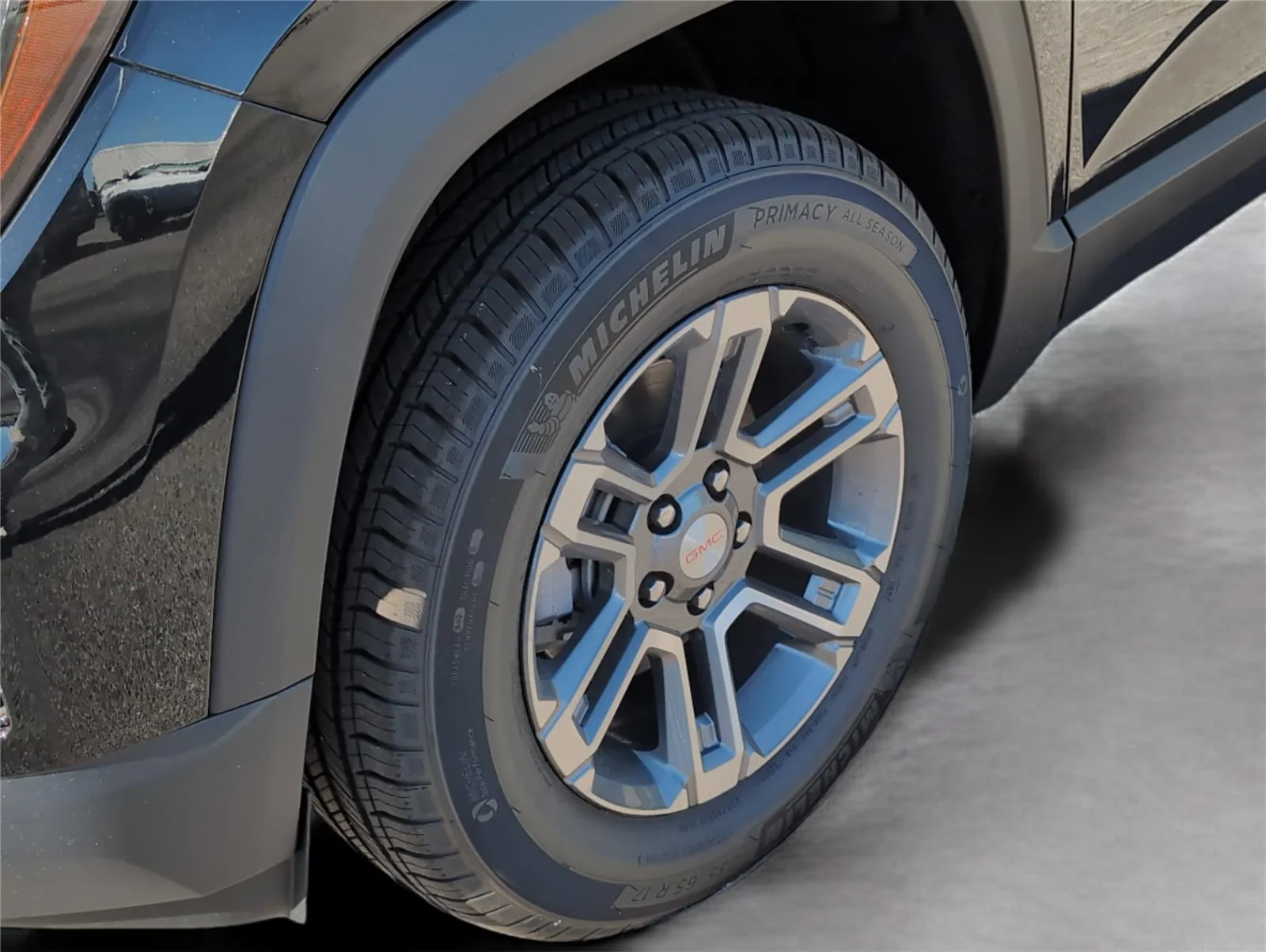 New 2026 Ebony Twilight Metallic GMC Elevation image 32