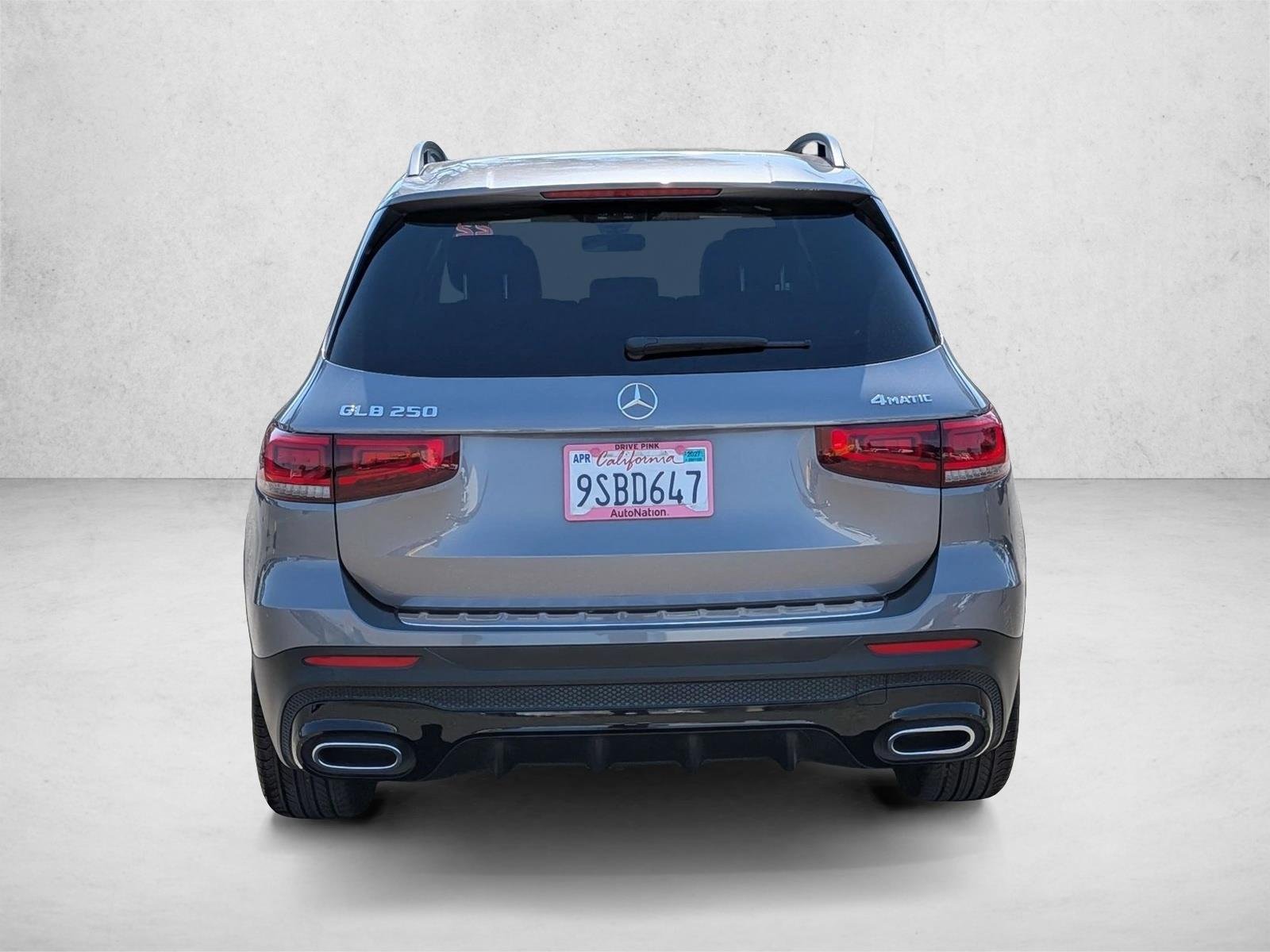 Used 2022 Mountain Grey Metallic Mercedes-Benz GLB 250 image 7