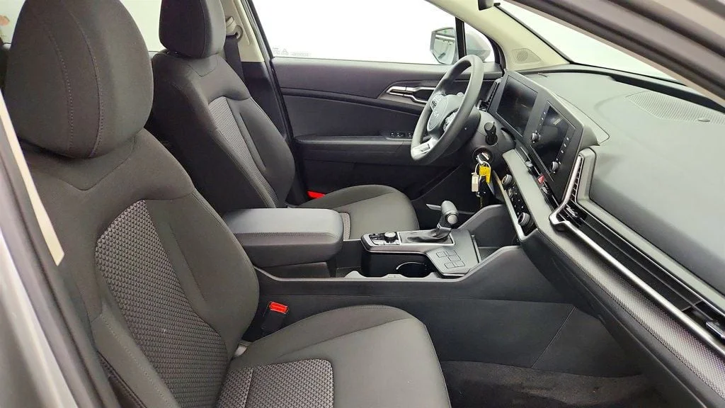 Used 2025 Steel Gray Kia LX FWD image 22