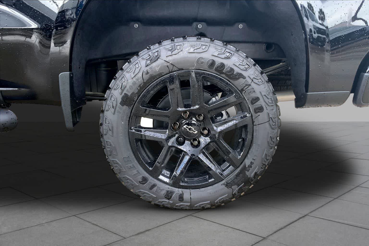 2026 Chevrolet Silverado 1500 LT Trail Boss - Photo 12