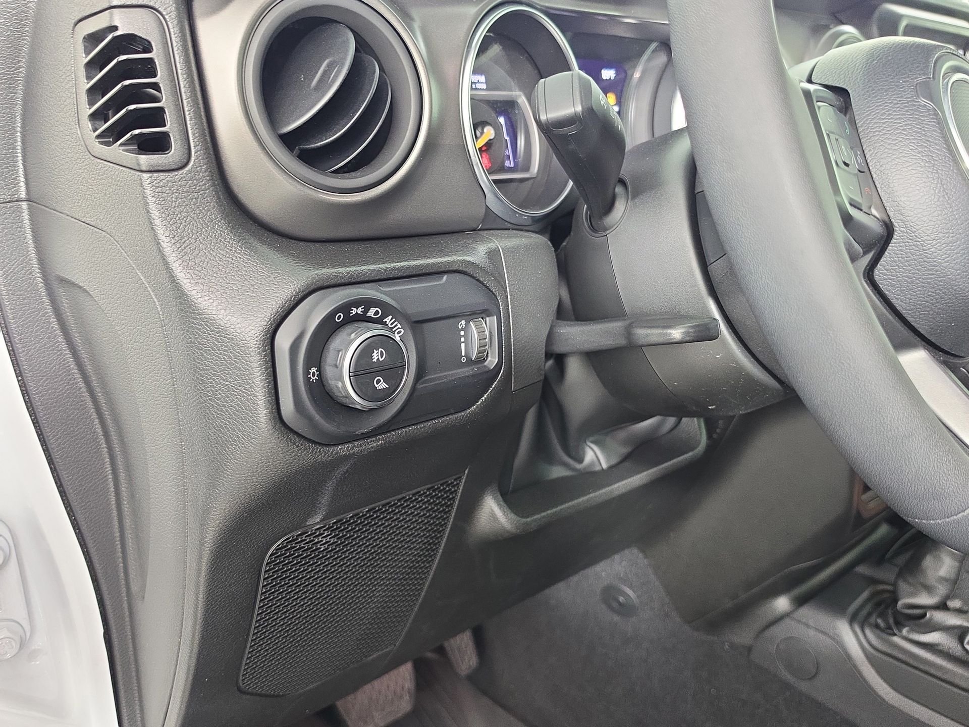 2023 Jeep Gladiator Sport S - Photo 19