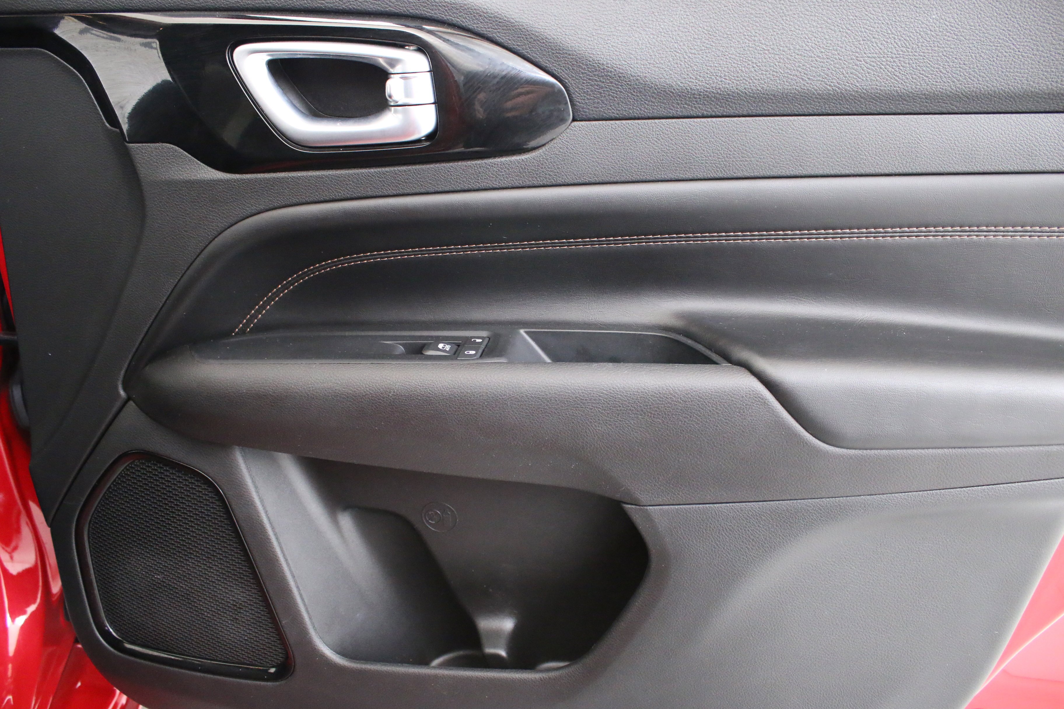 2022 Jeep Compass (RED) Edition - Photo 30