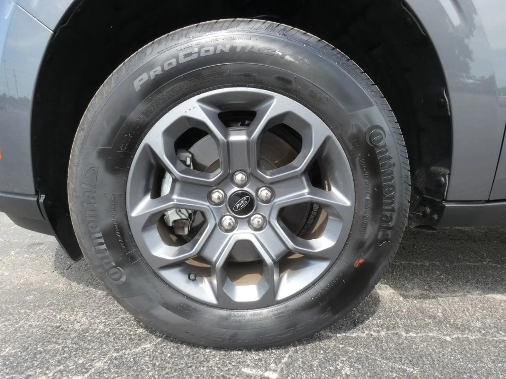 Used 2026 Gray Ford XLT image 34