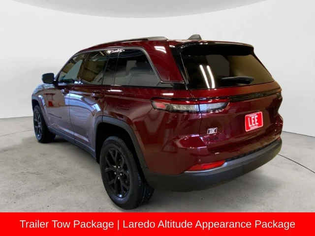 New 2026 Red Jeep Altitude image 3