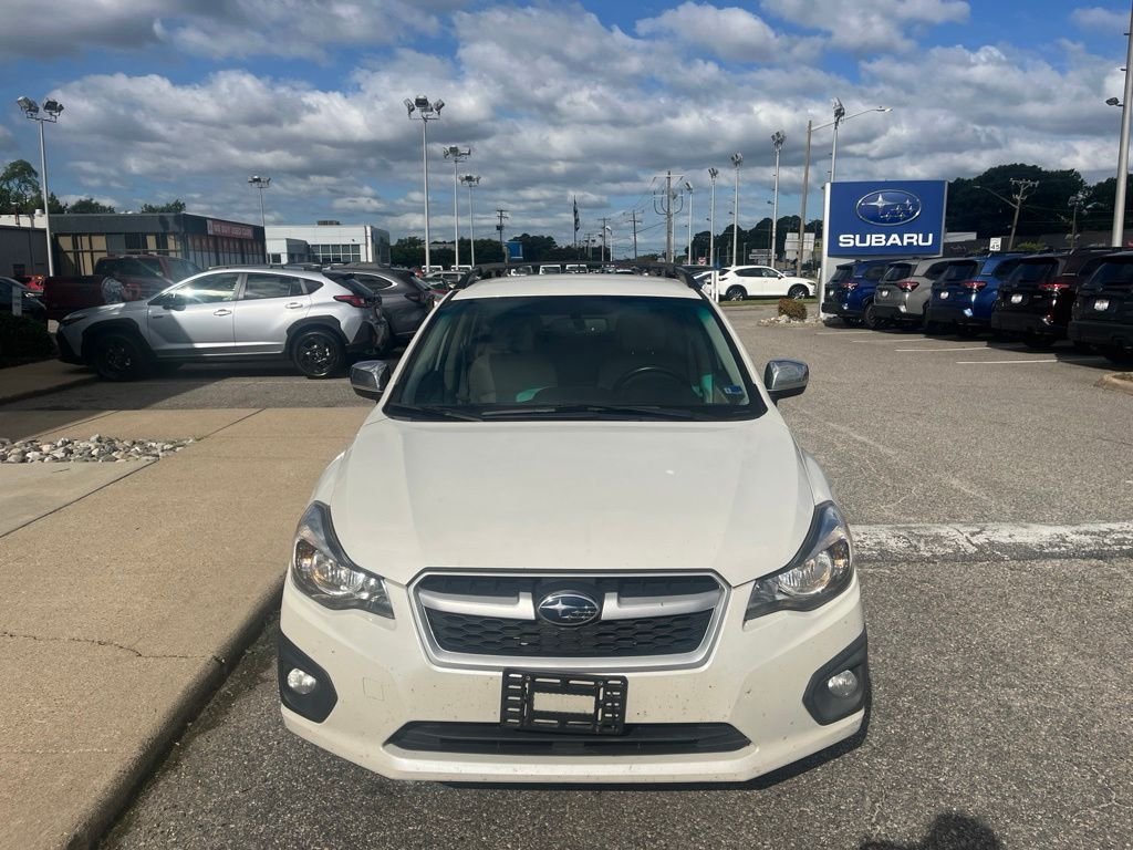 Used 2014 White Subaru 2.0i Sport Premium image 8