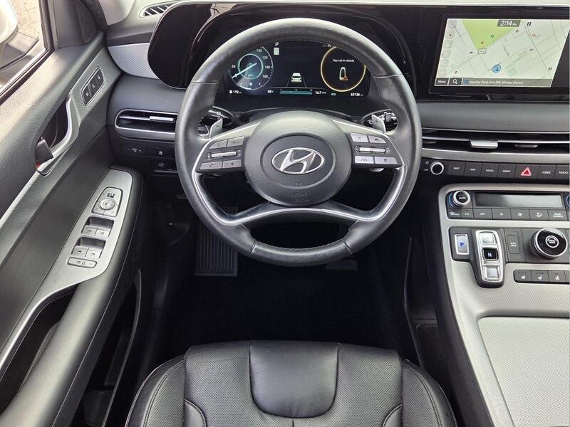 Used 2023 White HYUNDAI SEL FWD image 13