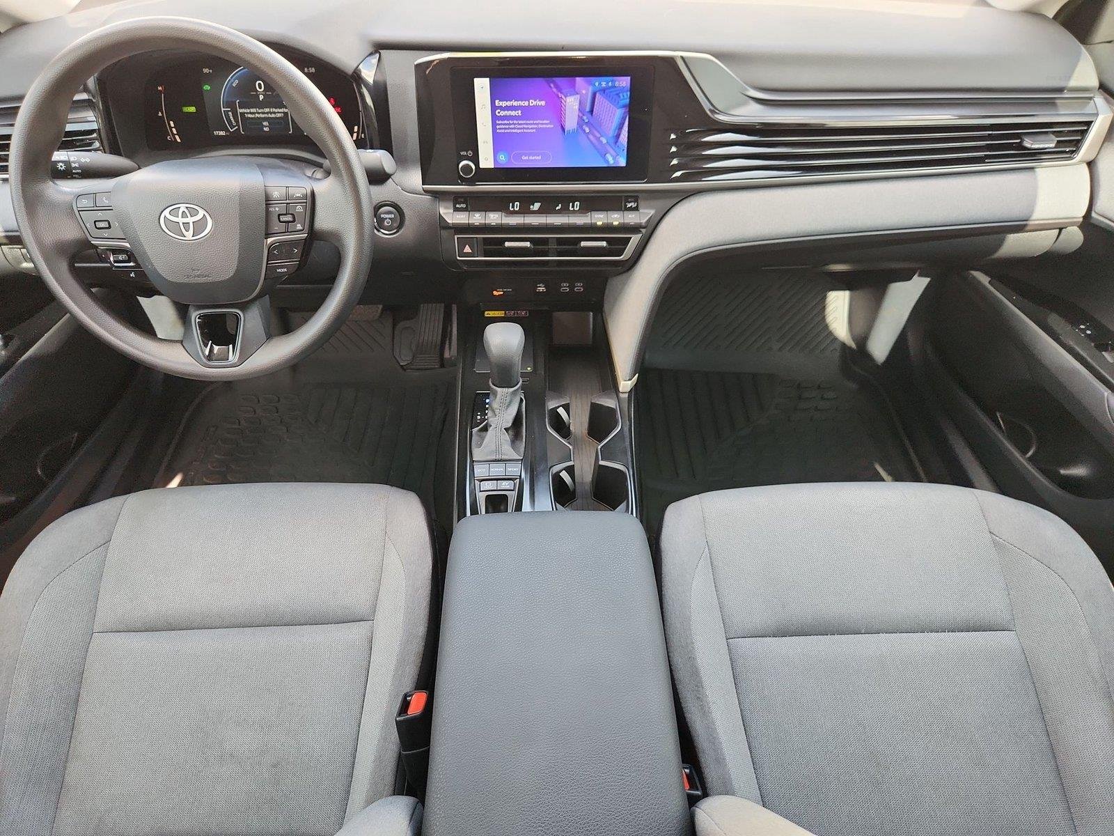 2025 Toyota Camry photo 21 of 34