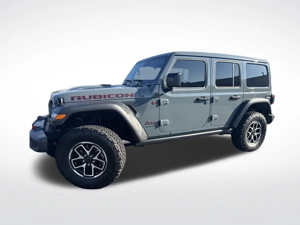 Used 2024  Jeep Rubicon image 1