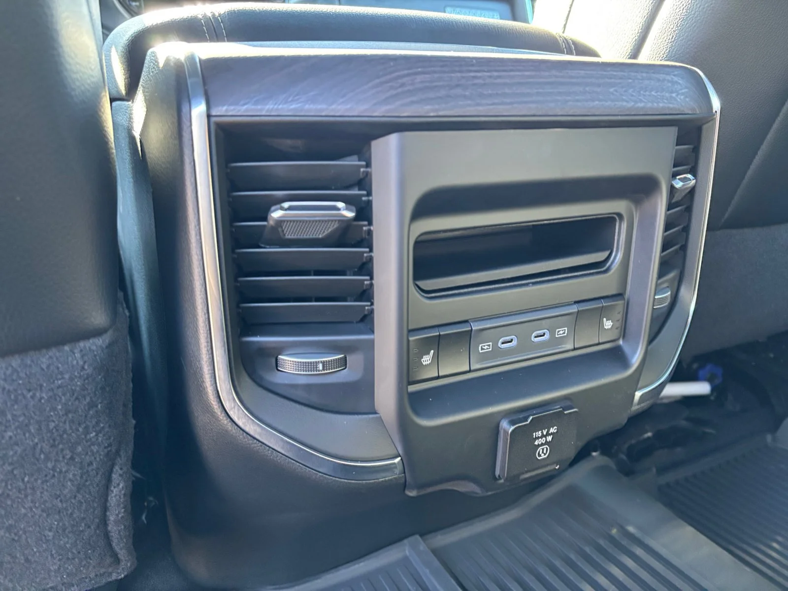 New 2027 Diamond Black Crystal Pearl Ram Laramie image 23