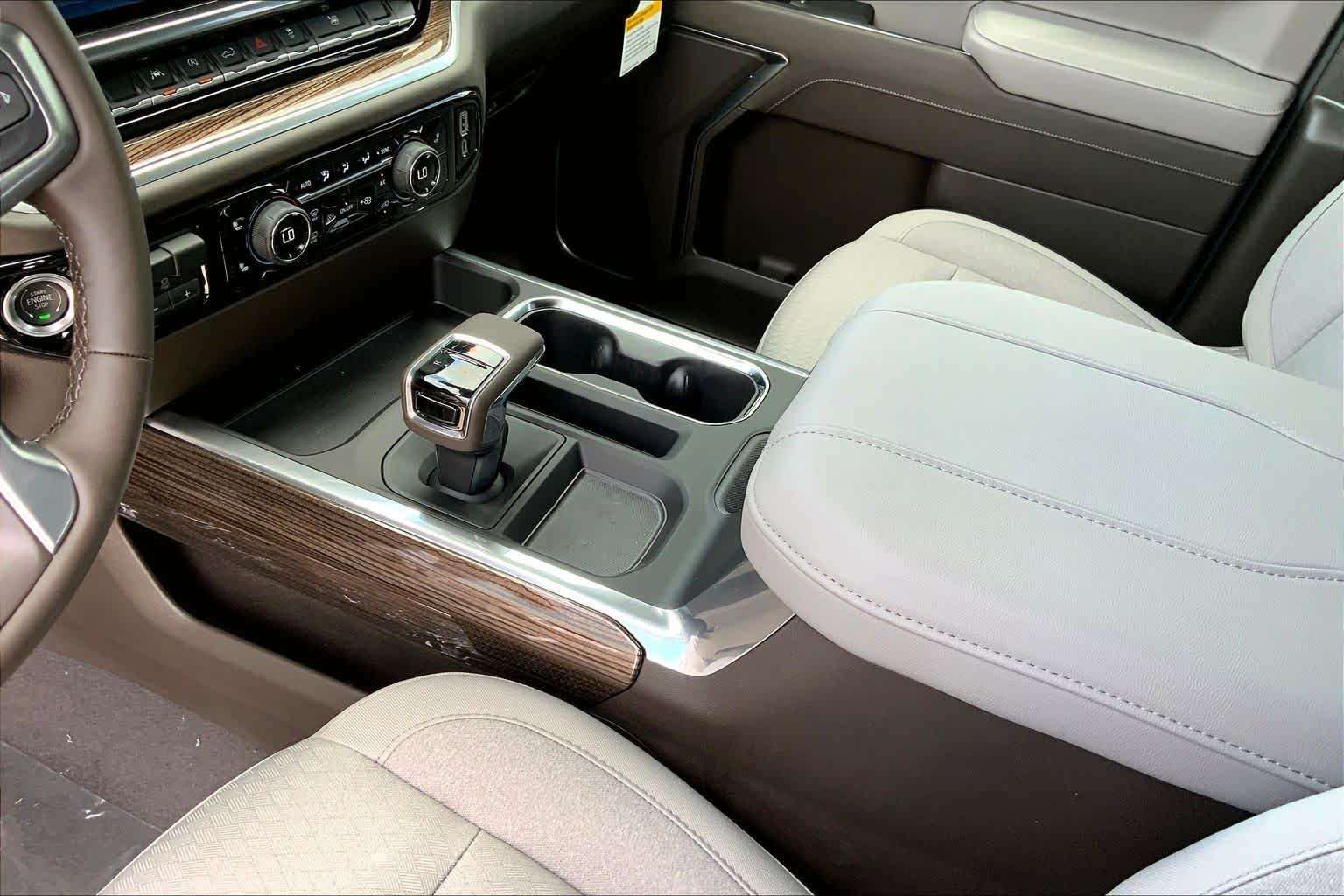 2026 Chevrolet Silverado 1500 LT - Photo 8
