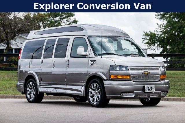 New 2026 Special Exterior Color Chevrolet WT image 2