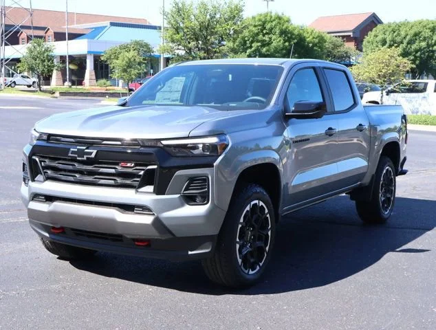 2026 Chevrolet Colorado Z71 - Photo 27