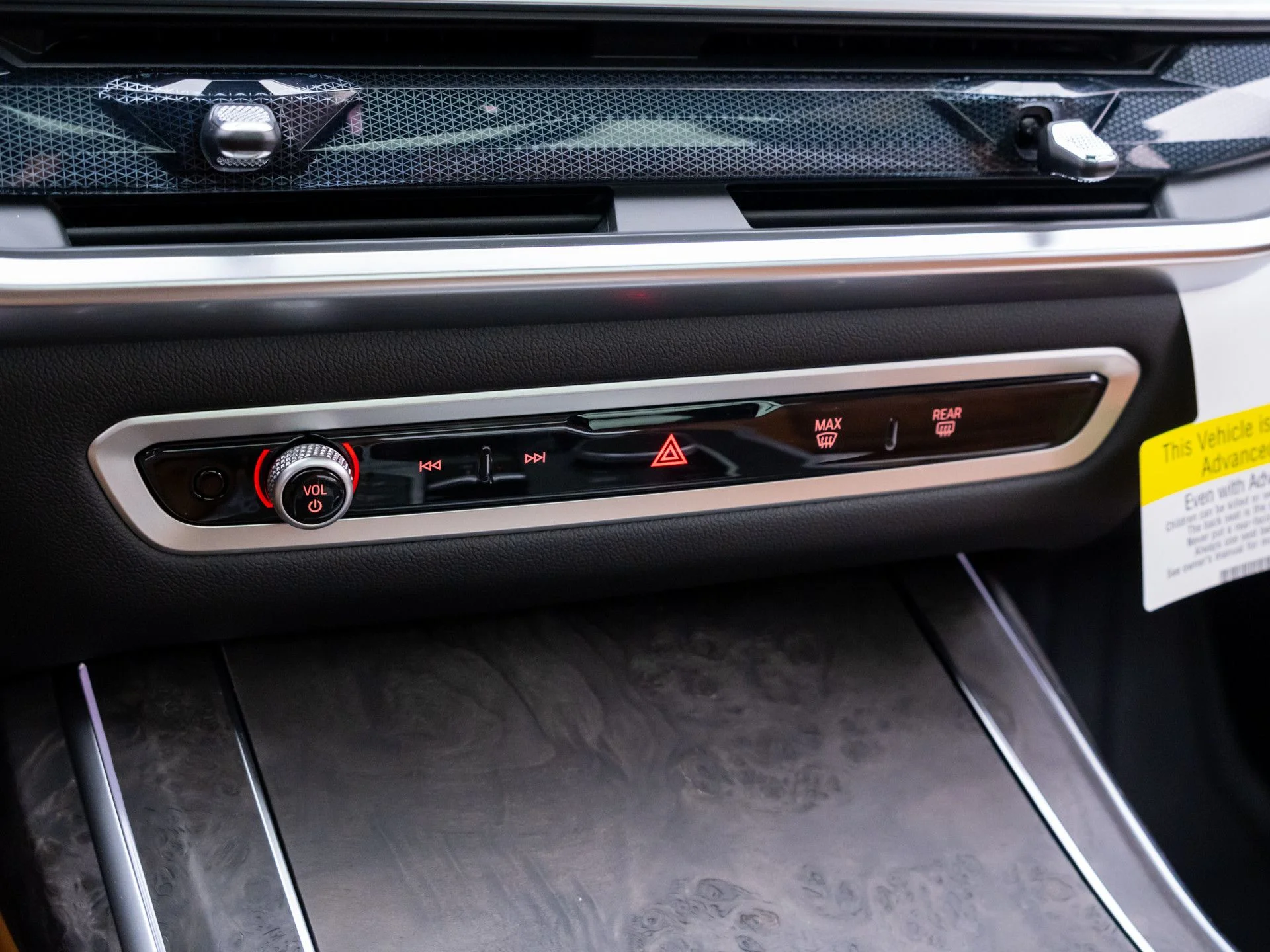 New 2026 Gray BMW xDrive40i image 30