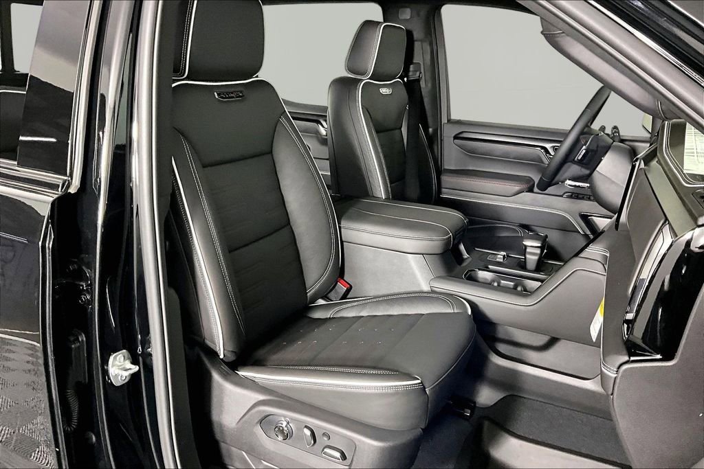 2026 GMC Sierra 1500 AT4X - Photo 12