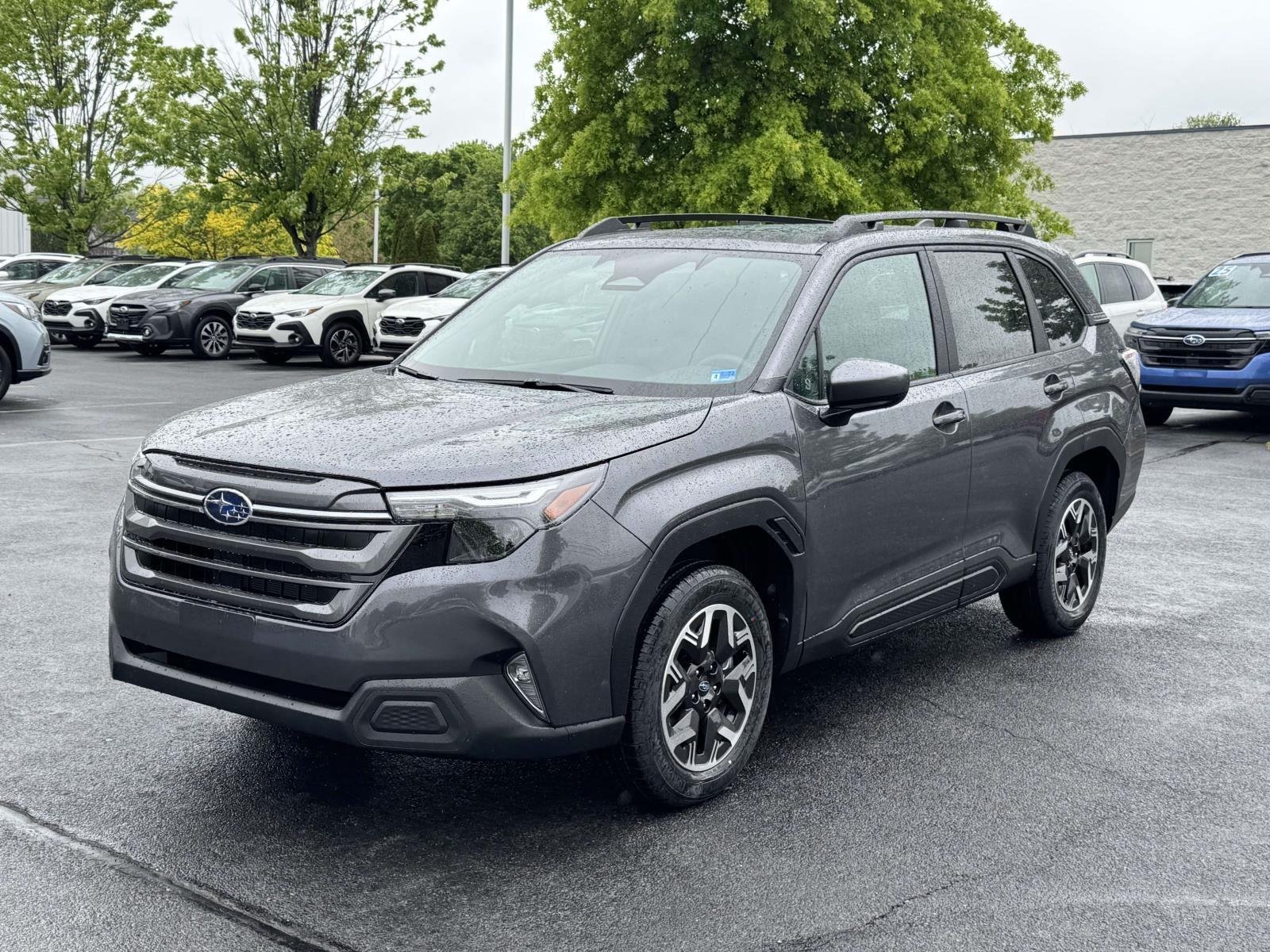 New 2026 MAGNETITE GRAY METALLIC Subaru Premium image 5