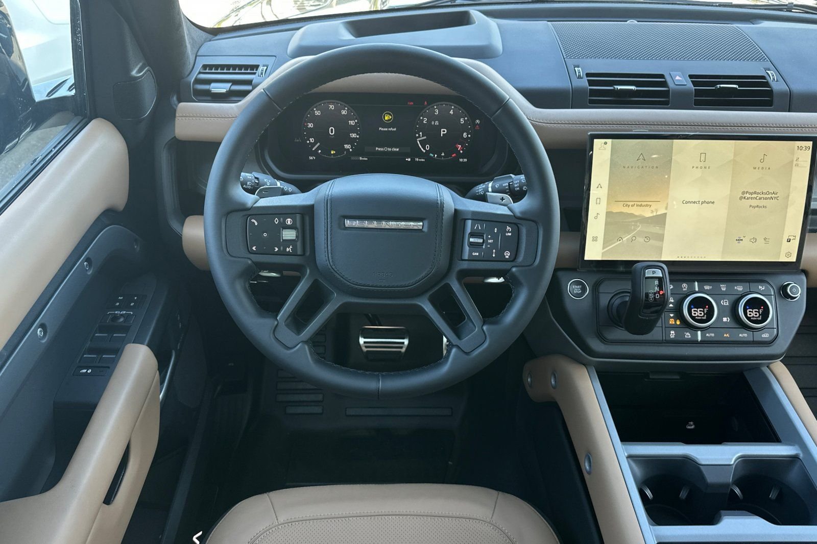2026 Land Rover Defender V8 - Photo 15