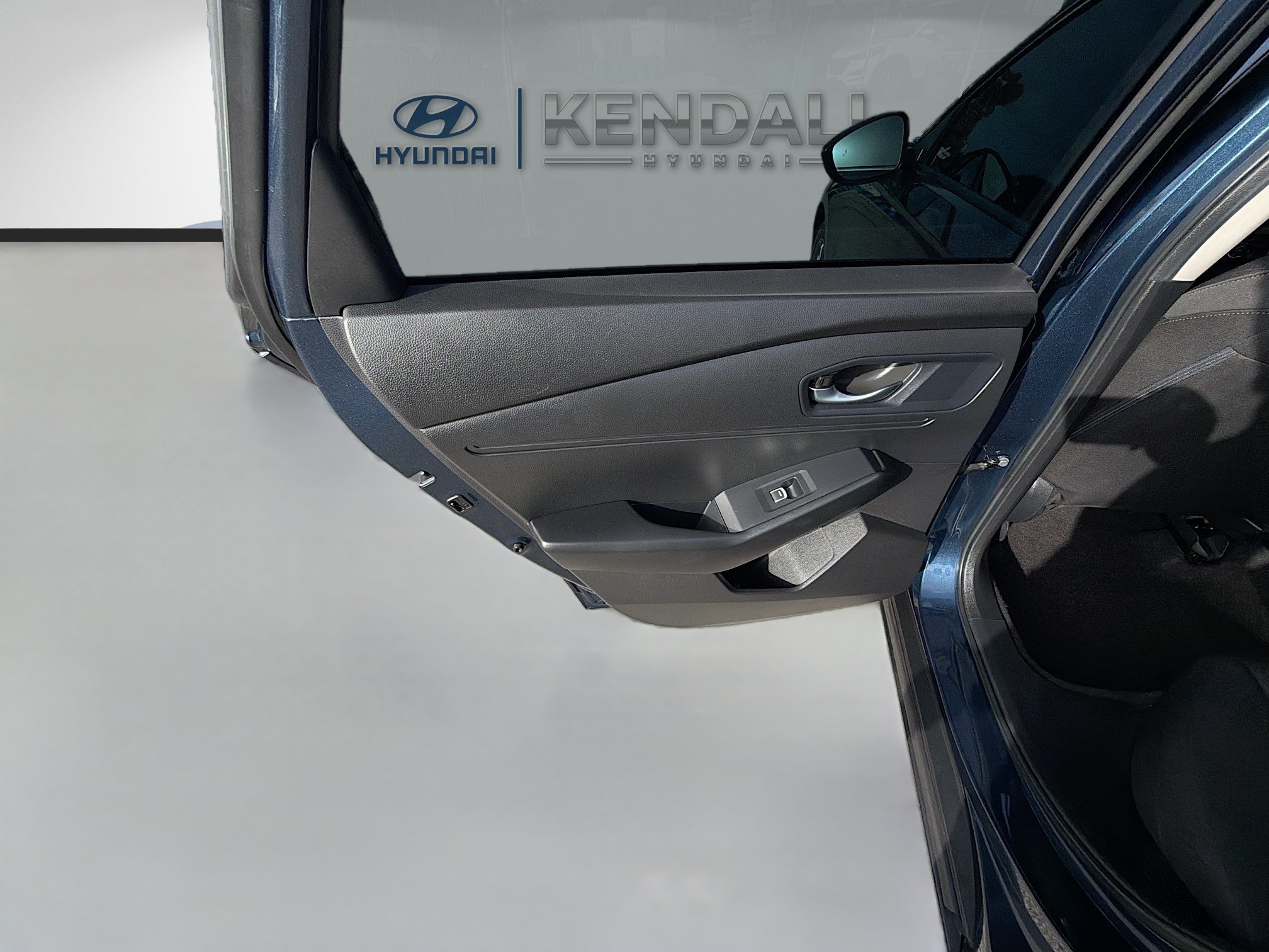 Used 2024 Canyon River Blue Metallic Honda EX image 22