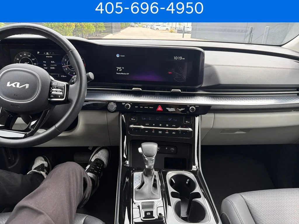 Pre-Owned 2022 Kia Carnival SX Prestige