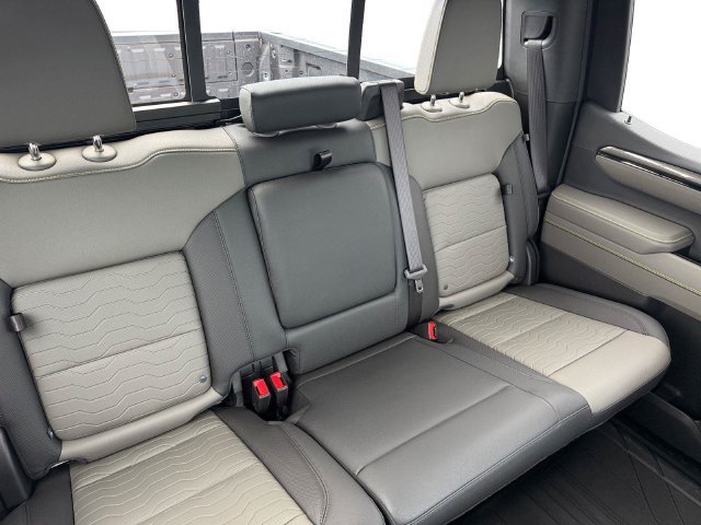 2026 Chevrolet Silverado 1500 ZR2 - Photo 17