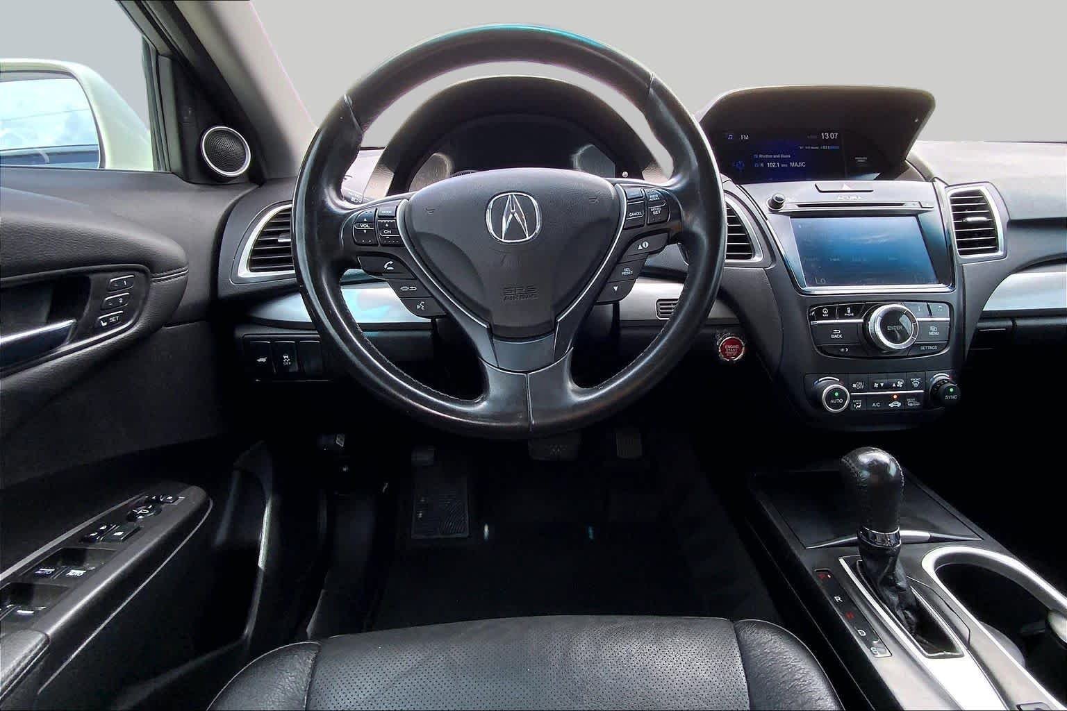 Used 2017 White Diamond Pearl Acura w/Technology Pkg image 6