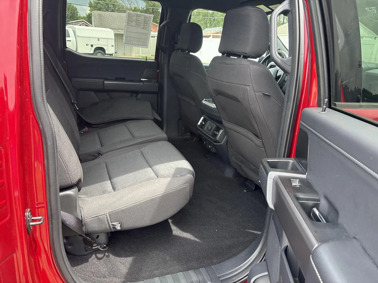 Used 2024 Rapid Red Metallic Tinted Clearcoat Ford XLT image 12