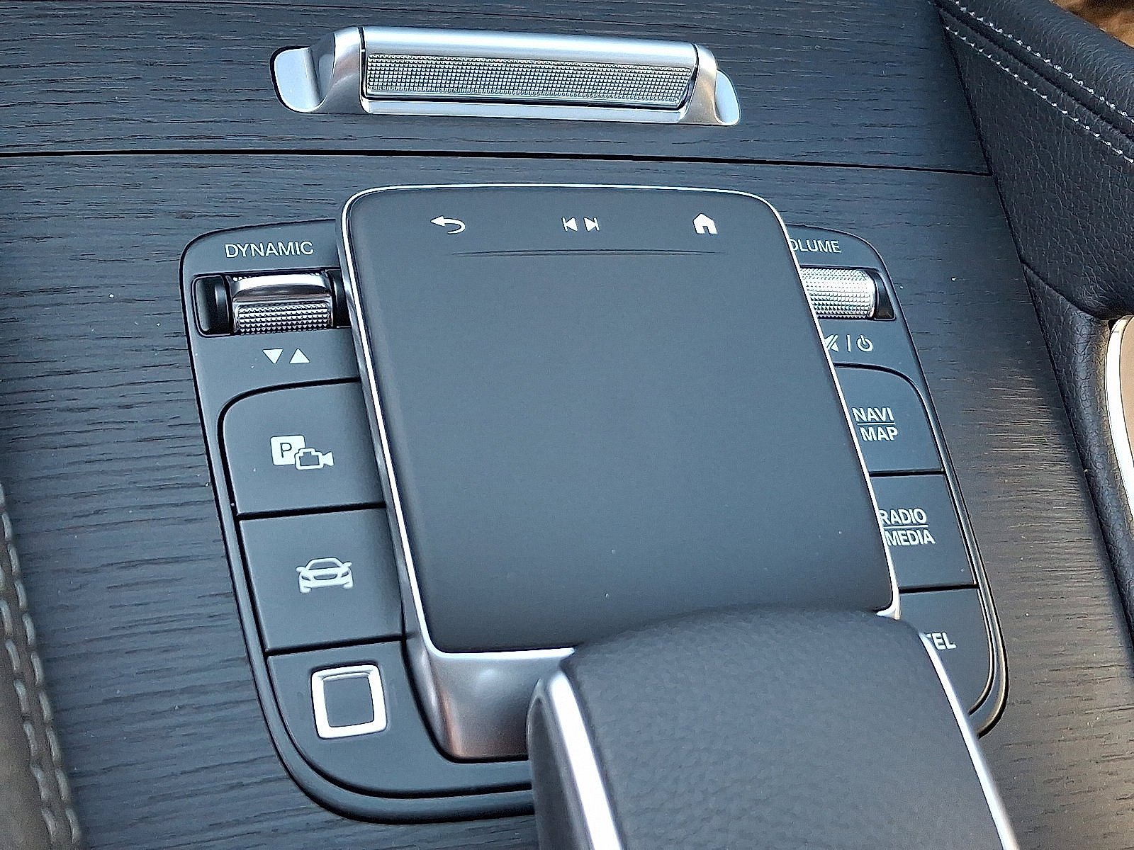 Used 2026 Selenite Grey Metallic Mercedes-Benz GLE 350 image 10