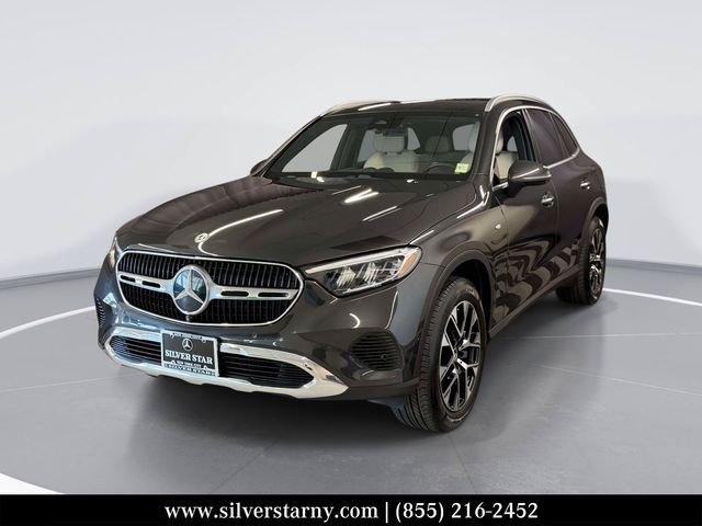2025 Mercedes-Benz GLC