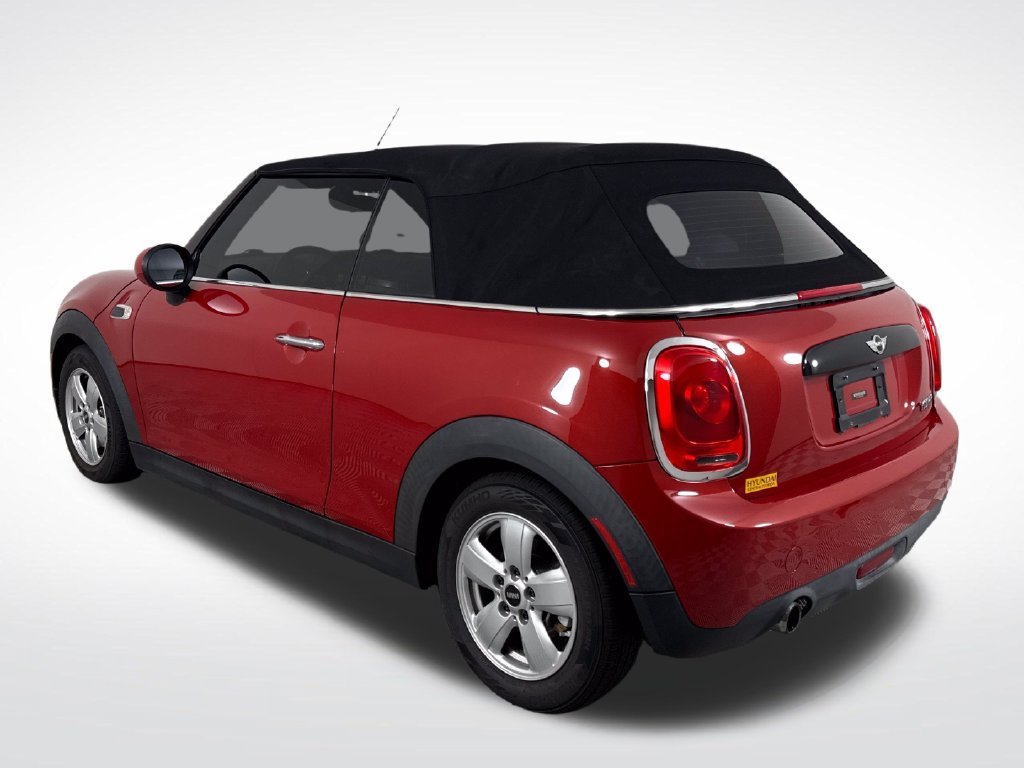 Used 2016  MINI Base image 5