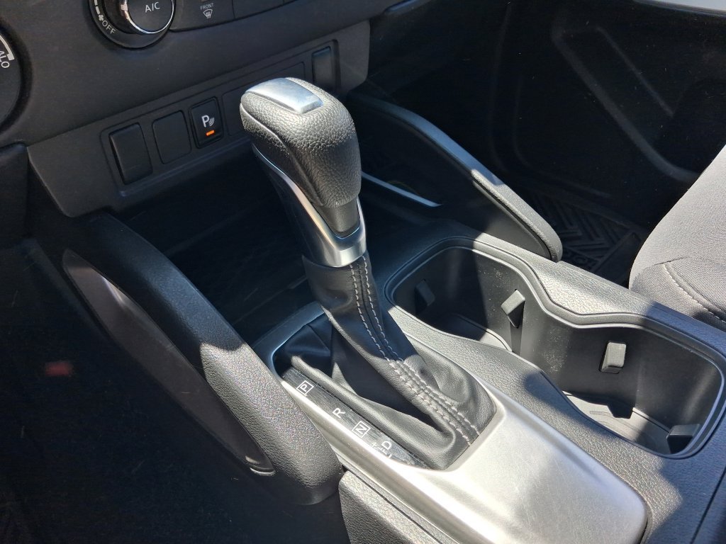 2023 Nissan Frontier SV - Photo 22