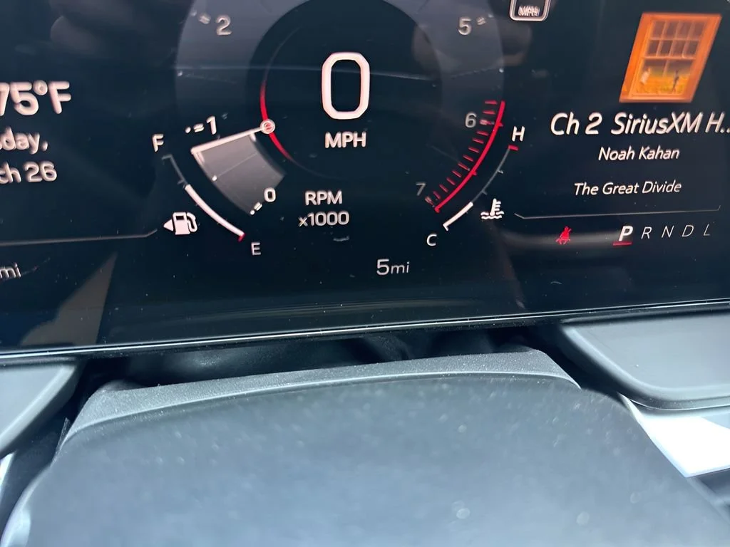 New 2026 Summit White GMC Elevation image 25