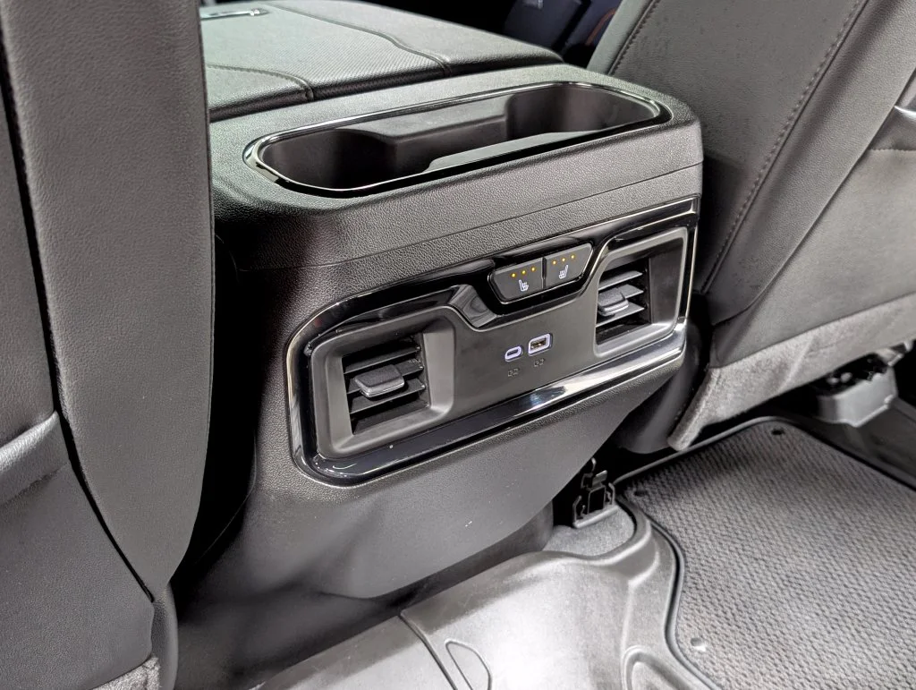 Certified Used 2025 Onyx Black GMC AT4 image 19