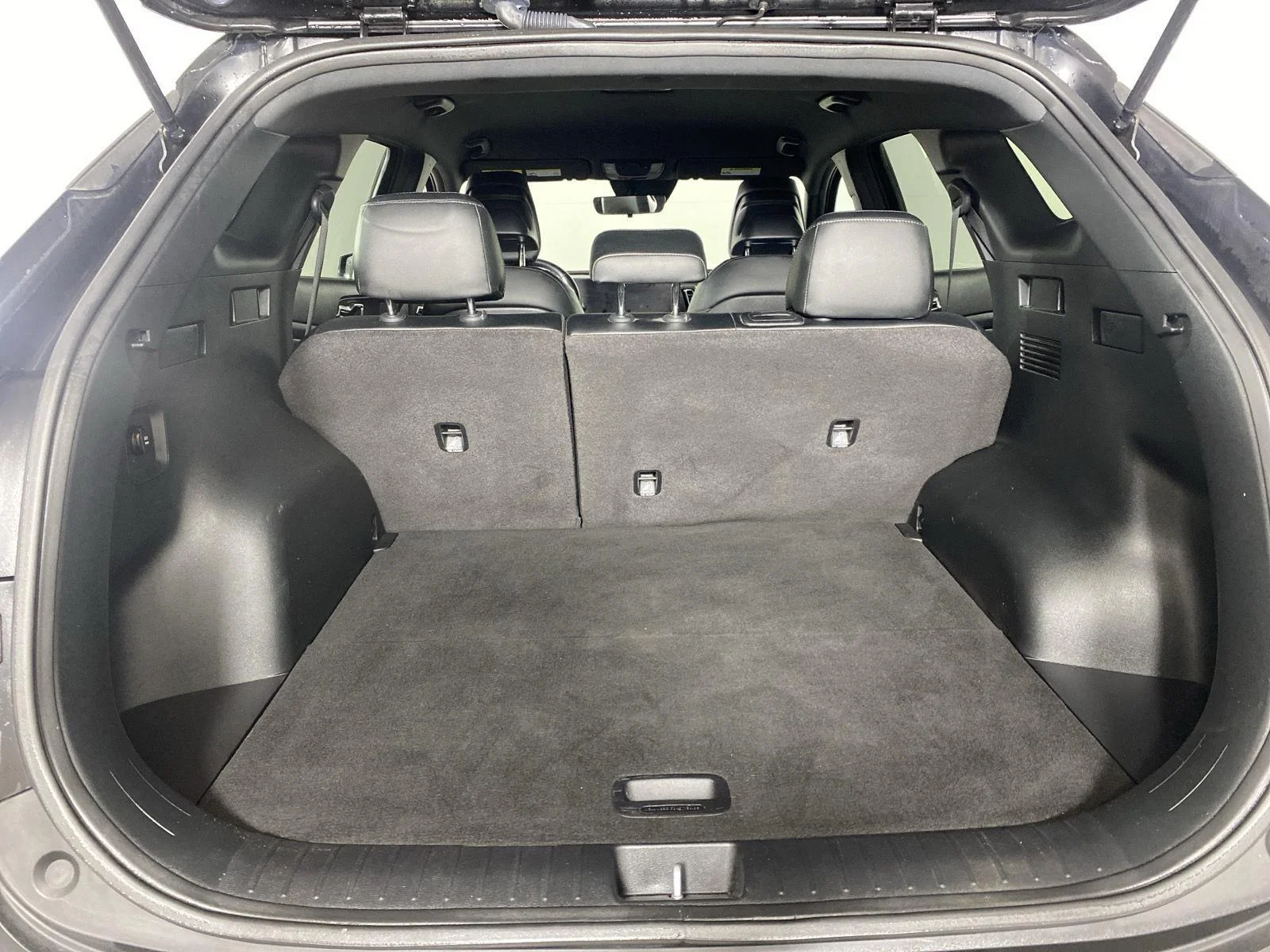 Used 2024 Ebony Black Kia X-Line image 9