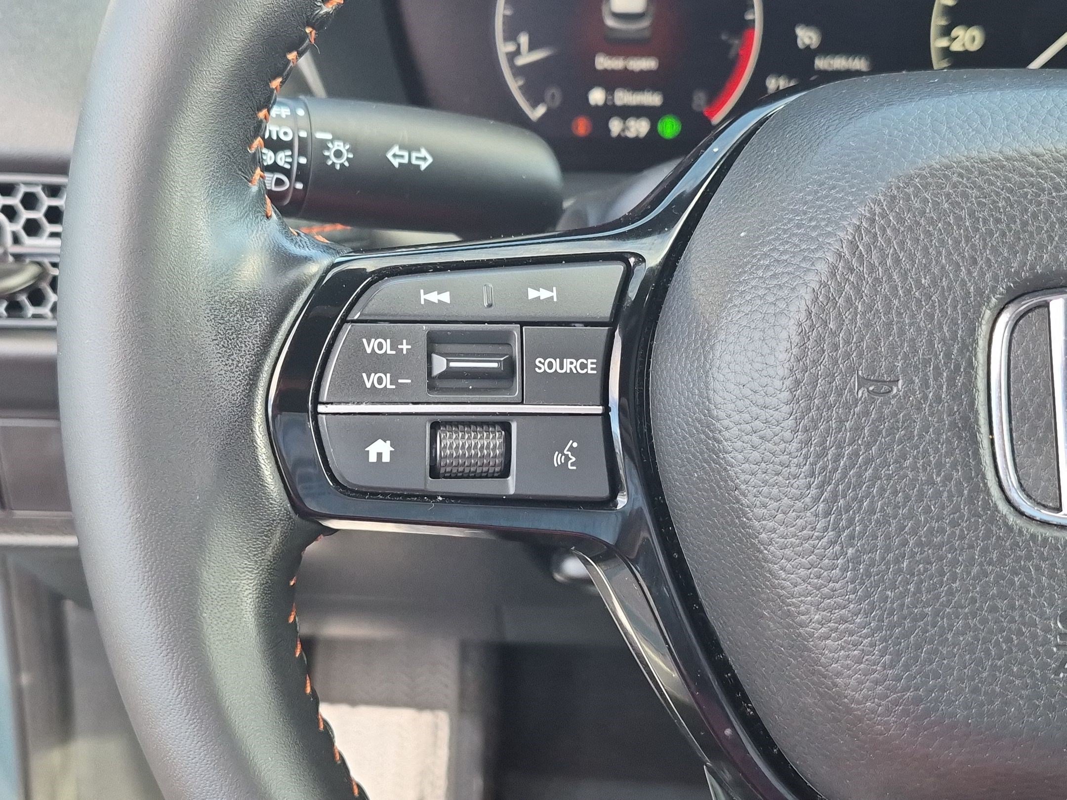 Certified Used 2025 Nordic Forest Pearl Honda AWD SPORT image 19