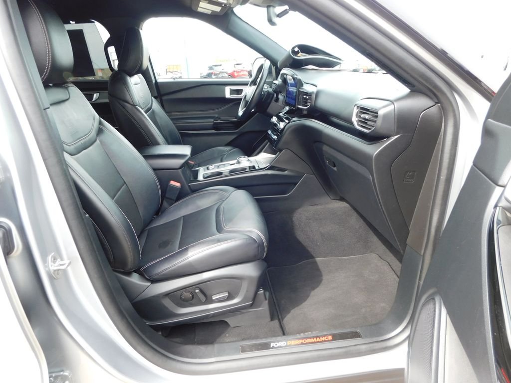 Used 2021 Silver Ford ST image 20