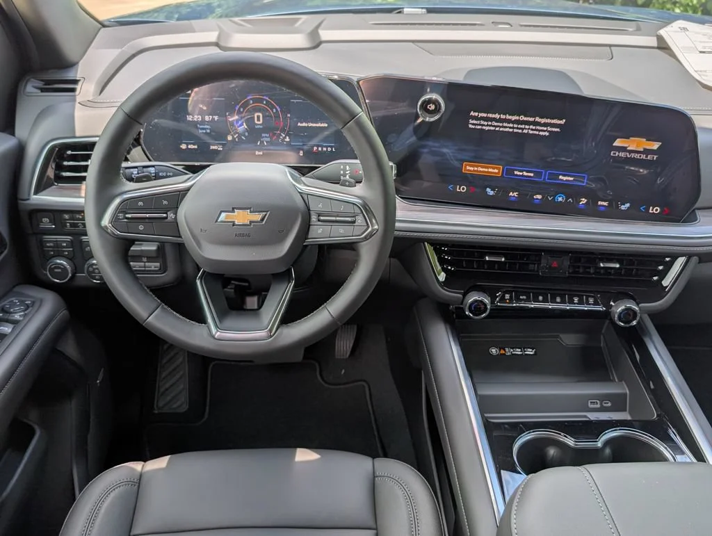 New 2026 Lakeshore Blue Metallic Chevrolet LT image 4